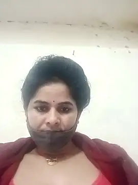 JULEE-740 online show from 12/15/25, 11:03