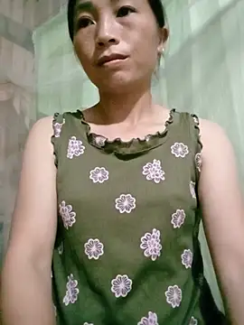 lucybaby00 online show from 06/23/26, 10:30