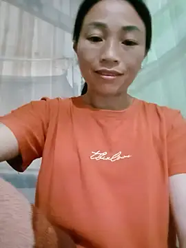 lucybaby00 online show from 07/01/26, 10:53
