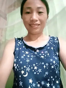 lucybaby00 online show from 07/07/26, 10:47