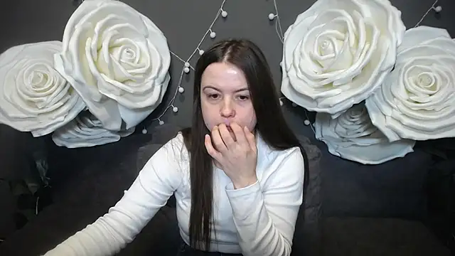 MavkaCute online show from 11/30/25, 07:18