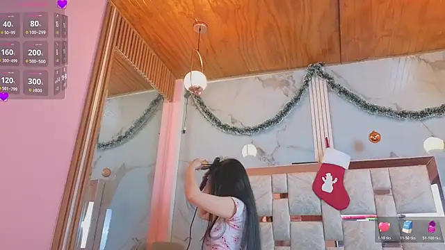 Aria Bennett1 online show from 12/22/25, 11:40