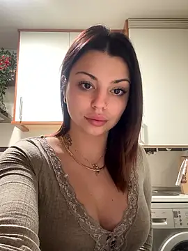 NoeliaGarcia17 online show from 01/08/26, 11:18