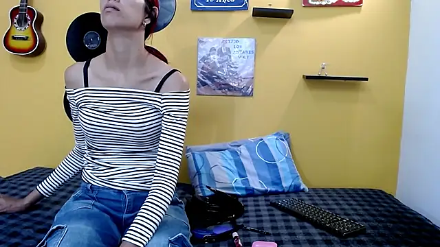 skinnyverus18 online show from 03/01/26, 07:05