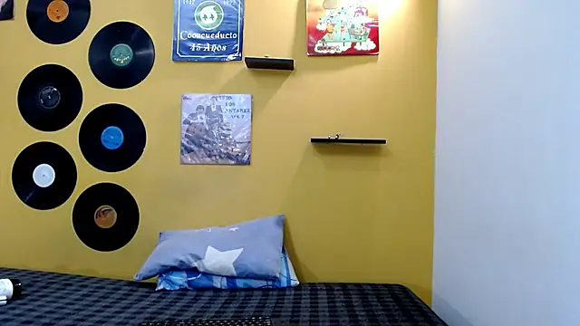 skinnyverus18 online show from 03/16/26, 07:51