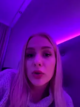 Snapshot of DaryaDoll chatting on 11/28/25, 06:10 DaryaDoll online show from 11/28/25, 06:10