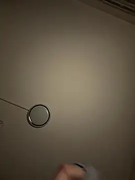 Snapshot of DaryaDoll chatting on 12/19/25, 09:11 DaryaDoll online show from 12/19/25, 09:11