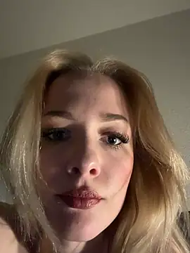 DaryaDoll online show from 03/29/26, 11:27