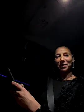 eddivad6974 online show from 10/11/25, 05:44