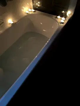 eddivad6974 online show from 10/12/25, 04:17