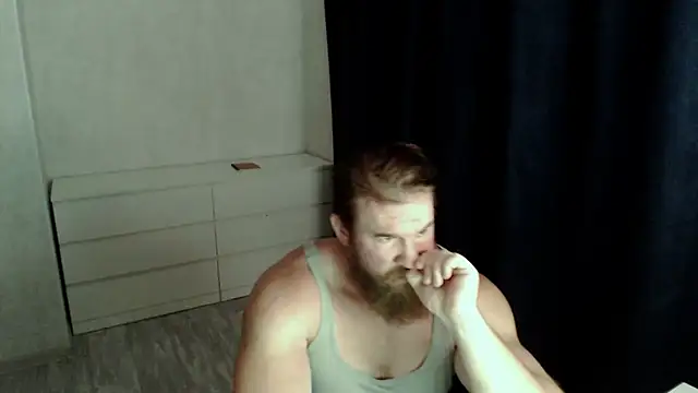 Snapshot of ThorHemsworthRU chatting on 07/17/26, 07:19 ThorHemsworthRU online show from 07/17/26, 07:19
