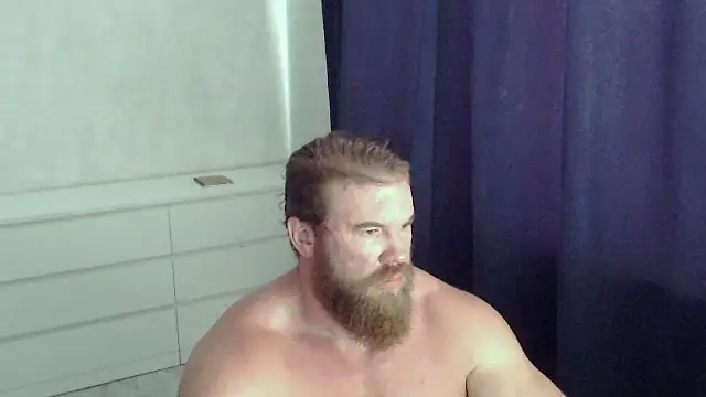 Snapshot of ThorHemsworthRU chatting on 07/18/26, 07:23 ThorHemsworthRU online show from 07/18/26, 07:23