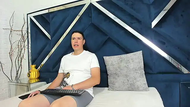 CandyandSteven online show from 09/28/25, 02:39