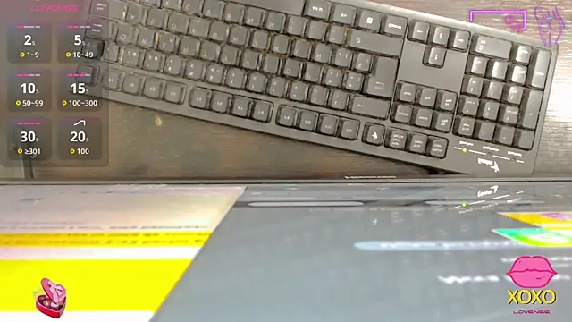 Snapshot of abigail_21_ chatting on 09/15/25, 07:58 abigail 21 online show from 09/15/25, 07:58