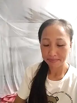 cute love00 online show from 09/10/25, 11:38