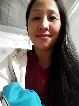 cute love00 online show from 11/06/25, 02:07