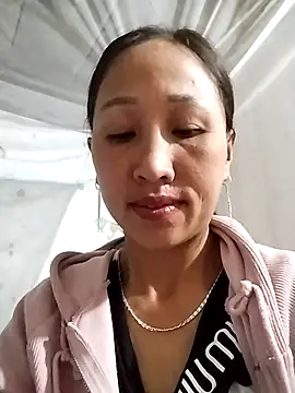 cute love00 online show from 12/17/25, 11:22