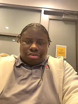 Snapshot of Breezylws chatting on 09/17/25, 06:15 Breezylws online show from 09/17/25, 06:15