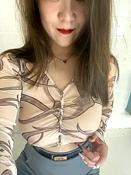 jiajia1060 online show from 11/04/25, 06:23