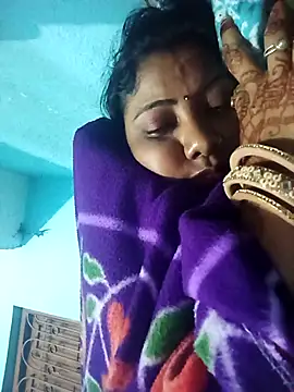 Snapshot of Apkisona8 chatting on 11/03/25, 11:15 Apkisona8 online show from 11/03/25, 11:15