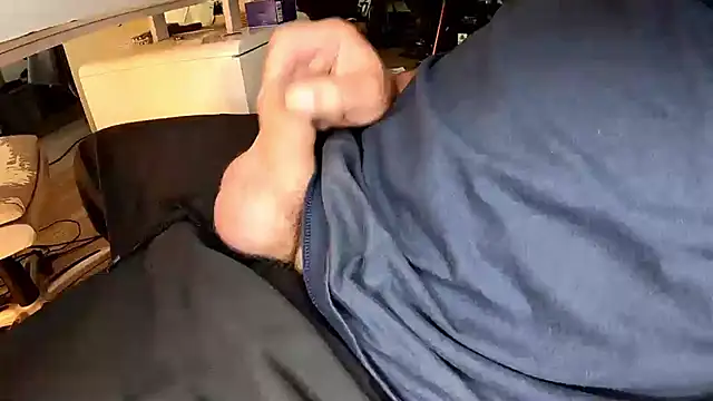 Snapshot of hornysmallcockgermany chatting on 10/20/25, 07:31 hornysmallcockgermany online show from 10/20/25, 07:31