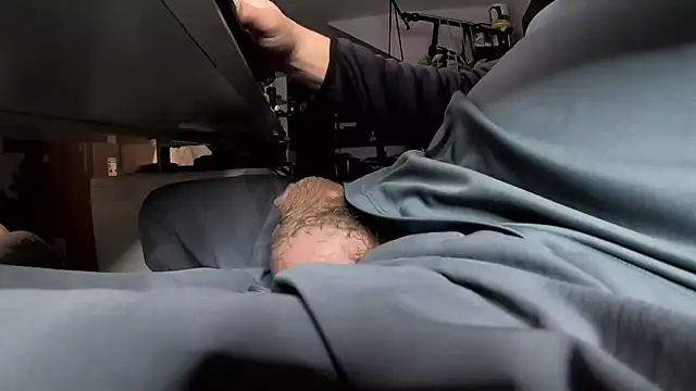 Snapshot of hornysmallcockgermany chatting on 11/04/25, 08:08 hornysmallcockgermany online show from 11/04/25, 08:08