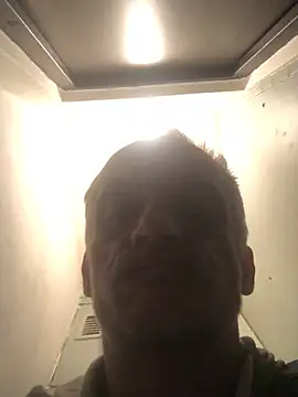 Snapshot of pepis117 chatting on 03/02/26, 02:25 pepis117 online show from 03/02/26, 02:25