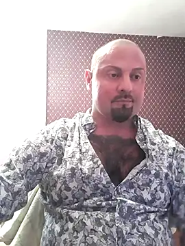  NEREZA  online show from 12/04/25, 04:27