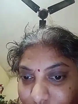Cute radhaaa online show from 11/06/25, 02:07