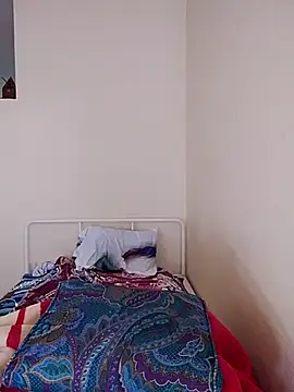 Diva watine online show from 11/20/25, 03:45