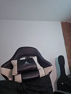 77Neferkitty77 online show from 02/19/26, 04:58