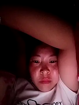 Snapshot of vivi_cute chatting on 09/20/25, 10:22 vivi cute online show from 09/20/25, 10:22