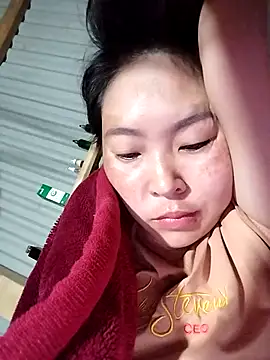 Snapshot of vivi_cute chatting on 09/26/25, 08:35 vivi cute online show from 09/26/25, 08:35