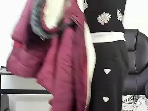 Aisha hotts777 online show from 09/25/25, 02:48