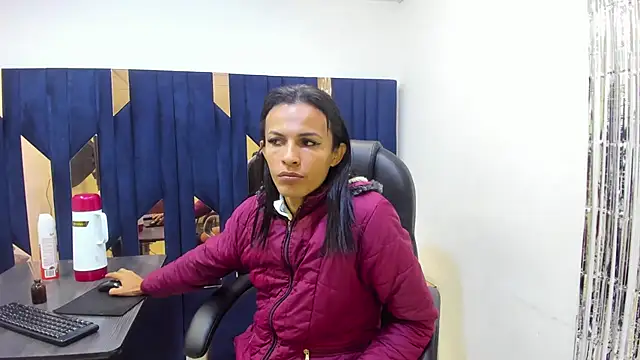 Aisha hotts777 online show from 05/08/26, 03:12
