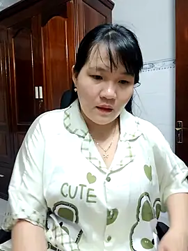  Babyrose  online show from 10/14/25, 04:19