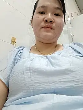  Babyrose  online show from 01/12/26, 10:53