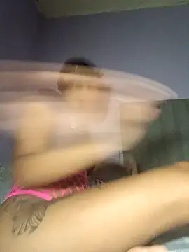 Liaprettygirl online show from 10/16/25, 07:20