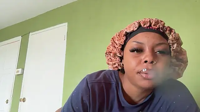 Liaprettygirl online show from 03/23/26, 01:15