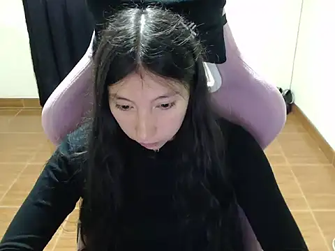 ScarlettShirahoshi online show from 09/25/25, 06:11