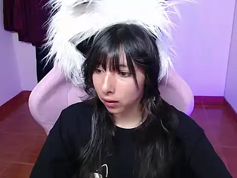 ScarlettShirahoshi online show from 10/29/25, 06:53