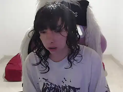 ScarlettShirahoshi online show from 04/19/26, 05:12