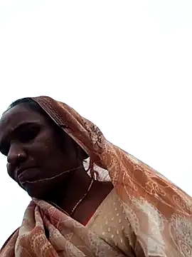 Pinky12A online show from 10/27/25, 10:08