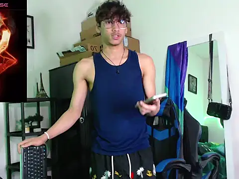 Gael Jones online show from 09/17/25, 04:03