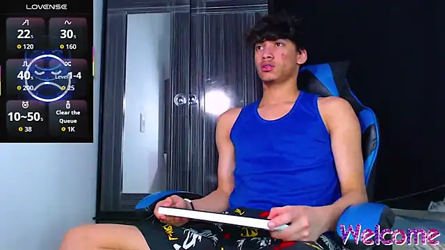 Gael Jones online show from 12/23/25, 05:05