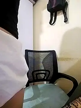 Lissa xinh09 online show from 09/11/25, 05:02