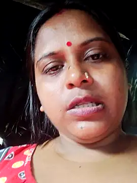 Snapshot of Hot-Show2 chatting on 10/02/25, 05:25 Hot-Show2 online show from 10/02/25, 05:25