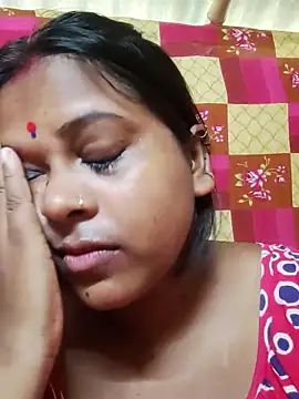 Snapshot of Hot-Show2 chatting on 10/10/25, 05:17 Hot-Show2 online show from 10/10/25, 05:17