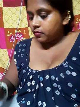 Hot-Show2 online show from 04/17/26, 03:48