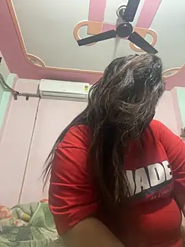 indian-hotmilfs online show from 11/14/25, 01:43